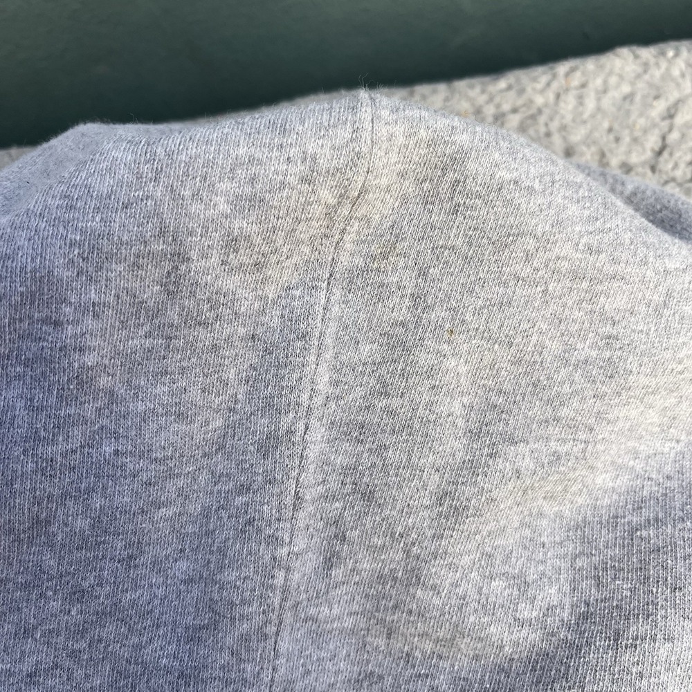 Vintage University of Minnesota Duluth Hoodie UMD Bulldogs Hockey Sweatshirt - Picture 6 of 8